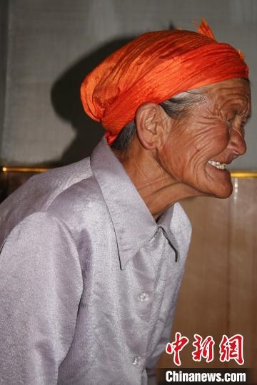 薩仁托婭拍攝的“草原母親”?！∷_仁托婭供圖