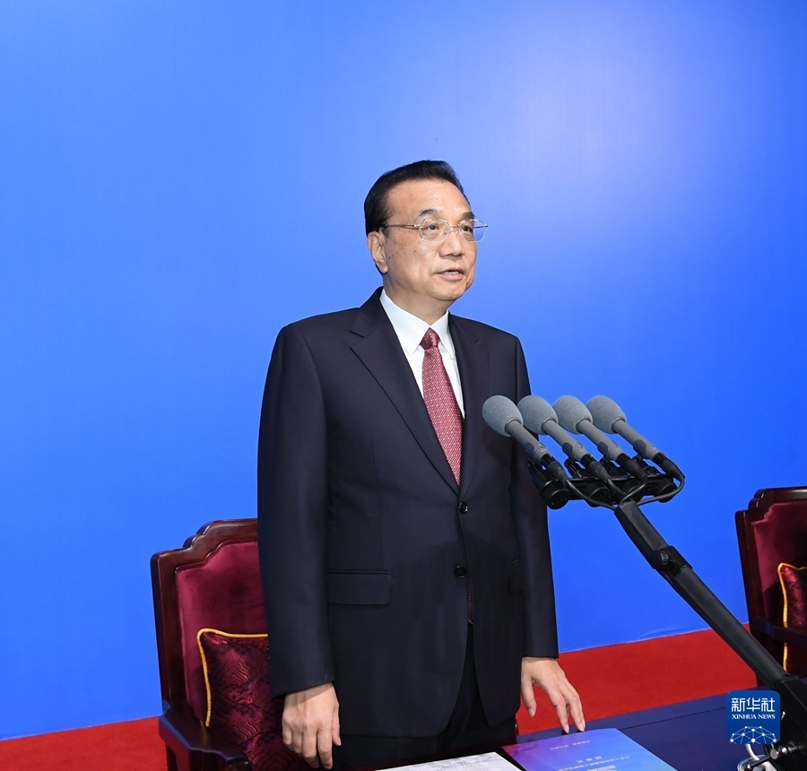 9月27日晚，中華人民共和國(guó)第十四屆運(yùn)動(dòng)會(huì)在陜西西安閉幕。中共中央政治局常委、國(guó)務(wù)院總理李克強(qiáng)出席閉幕式并宣布運(yùn)動(dòng)會(huì)閉幕。新華社記者 申宏 攝