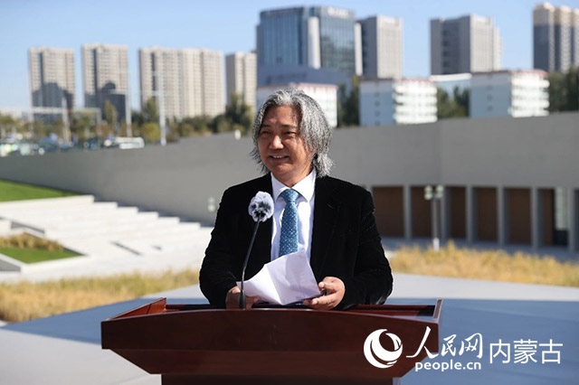 全國政協(xié)副秘書長、民盟中央專職副主席、中國美術(shù)館館長、中國城市雕塑家協(xié)會主席吳為山開幕致辭。王劭凱攝