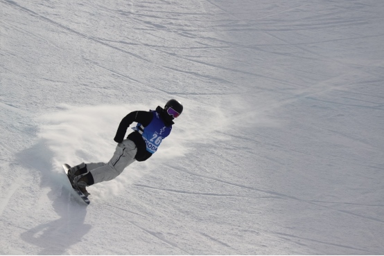 1708081422668756.png “十四冬”單板滑雪U型場(chǎng)地技巧公開組預(yù)賽超燃完賽95.png