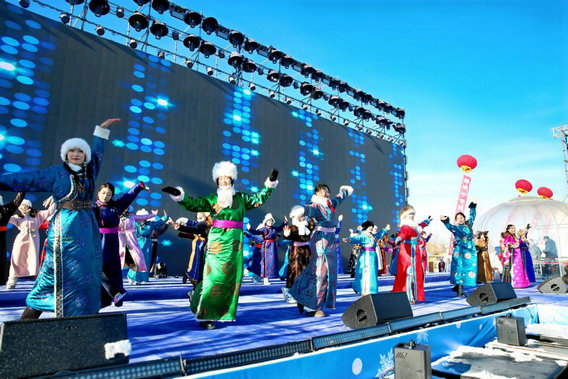 1737362672665271.jpg 載歌載舞.jpg