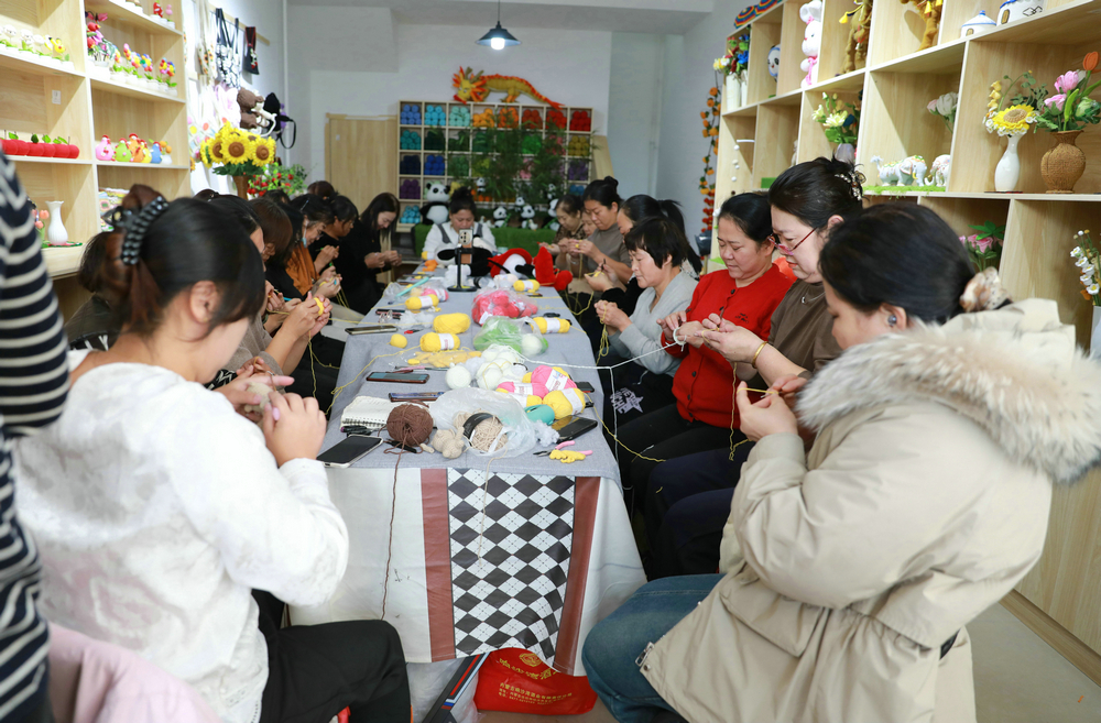 1764166134115307.jpg 7O5A0185.jpg