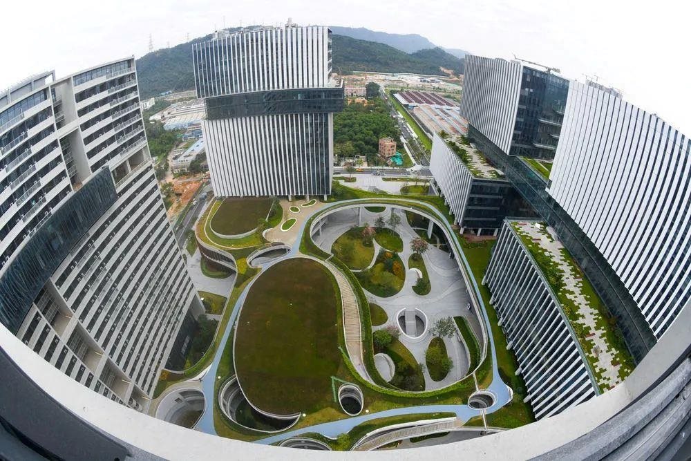 △位于深圳的光明科學城啟動區(qū)。預(yù)計今年啟動區(qū)的合成生物大科學裝置將部分投入使用。