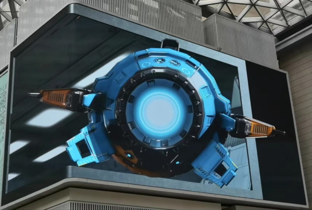 外灘中央內(nèi)庭的裸眼3D大屏。人民網(wǎng) 黃津曉虎攝