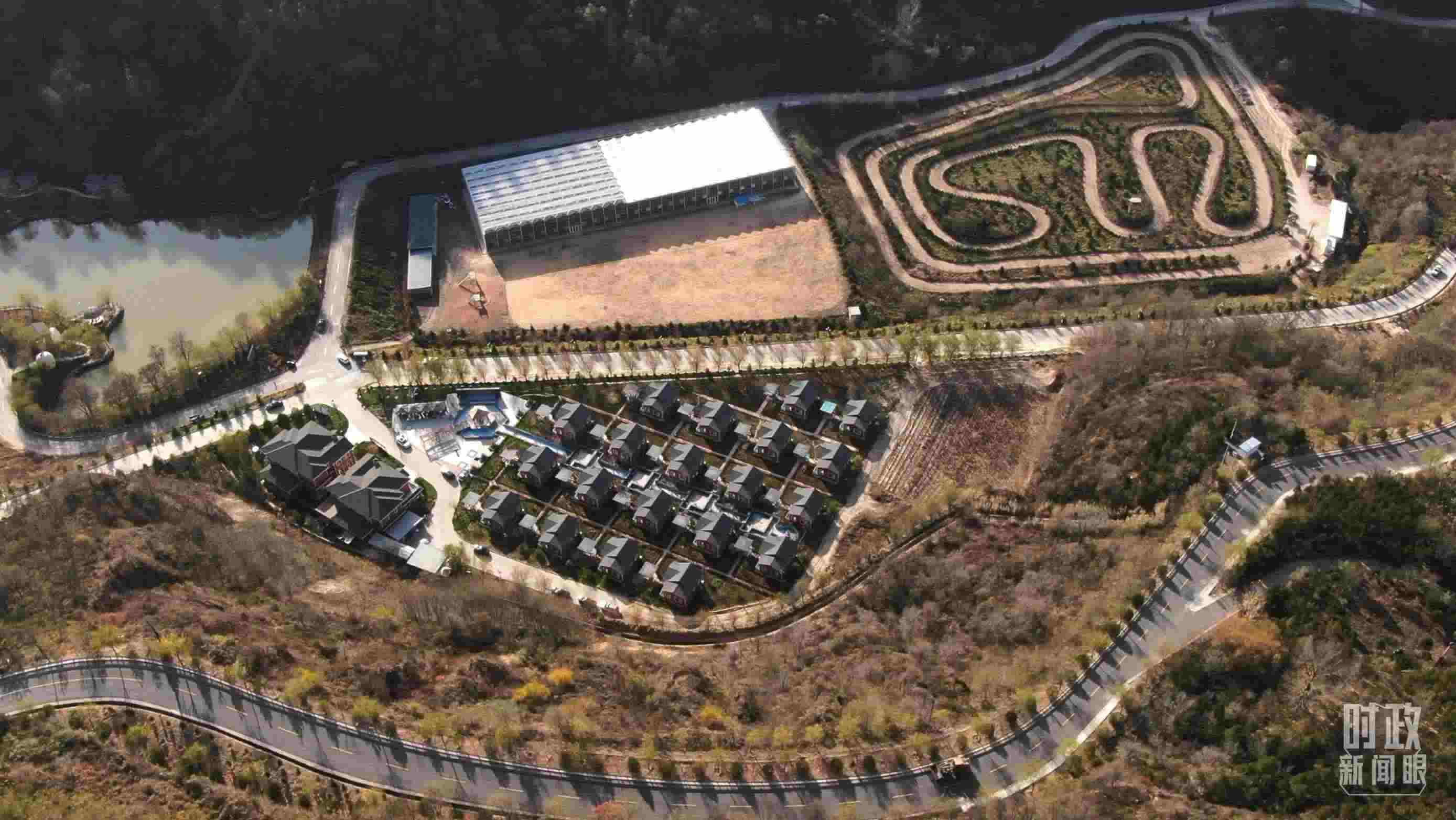 △延安市安塞區(qū)高橋鎮(zhèn)南溝村。2022年10月，總書記曾到這里考察調(diào)研。（總臺(tái)記者劉海濤、錢金庫拍攝）