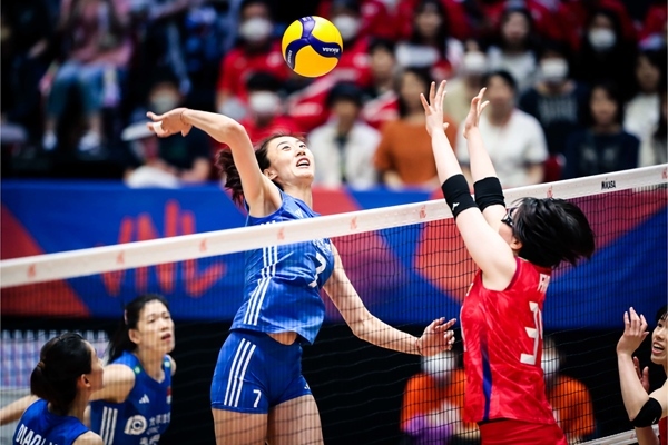 王媛媛扣球。圖片來(lái)源：國(guó)際排聯(lián)