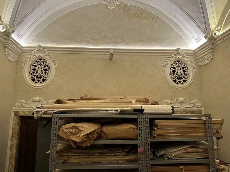 美第奇洛倫佐圖書館保存古籍。中藝國際供圖