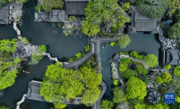 鏡觀中國(guó)丨雙面“繡”姑蘇