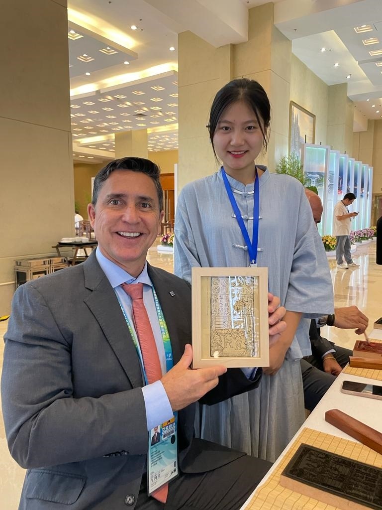 巴西大學(xué)生體育聯(lián)合會主席盧西亞諾·卡布拉爾。受訪者供圖