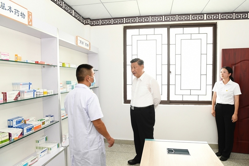 2022年6月8日，習(xí)近平總書記在四川眉山東坡區(qū)太和鎮(zhèn)永豐村考察。