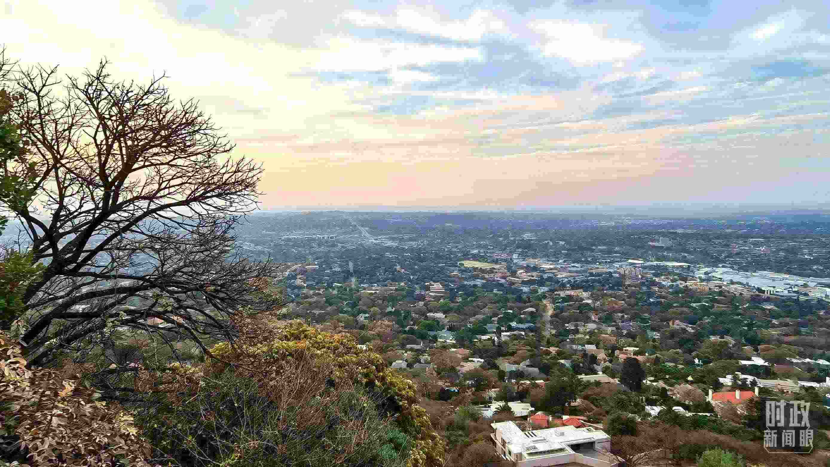 △南非約翰內(nèi)斯堡。（總臺央視記者韓銳拍攝）