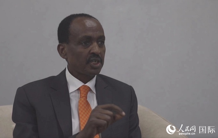 特肖梅·托加接受人民網(wǎng)專訪。人民網(wǎng)記者 劉寧攝