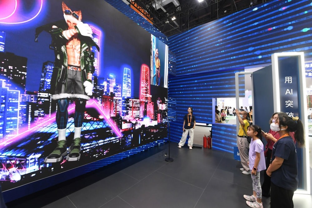 這是9月2日在國家會(huì)議中心拍攝的一款數(shù)字人。新華社記者 任超 攝