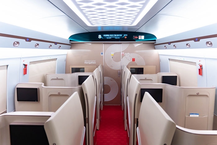 復(fù)興號亞運(yùn)智能動車組列車。上海鐵路局融媒體中心供圖