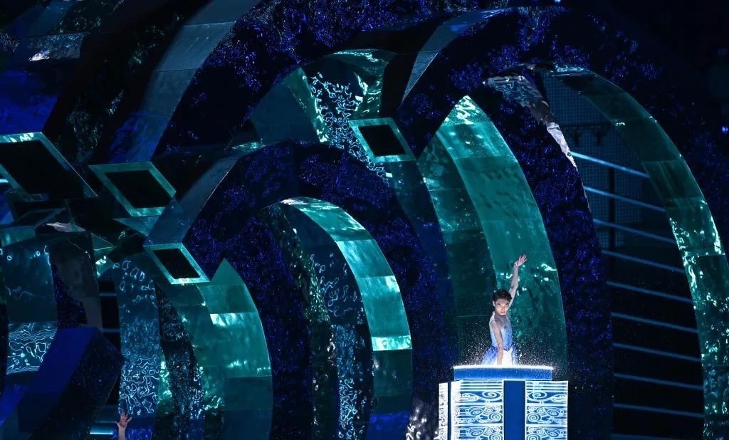 △9月23日，杭州第19屆亞洲運動會開幕式迎賓表演《水潤秋輝》。