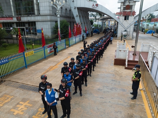 移交現場。公安部供圖