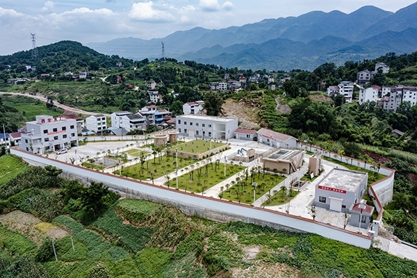 建成后的西沱鎮(zhèn)水廠。受訪(fǎng)者供圖