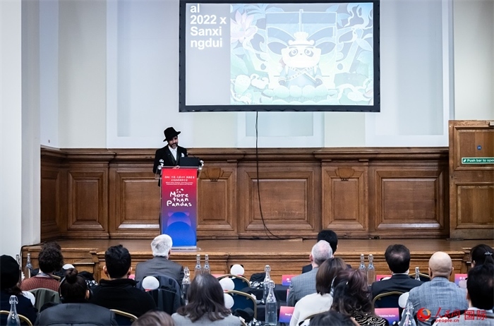 城市建筑與文化創(chuàng)意設(shè)計師卡姆·帕尼薩講述他和四川的故事。人民網(wǎng) 郭錦標(biāo)攝