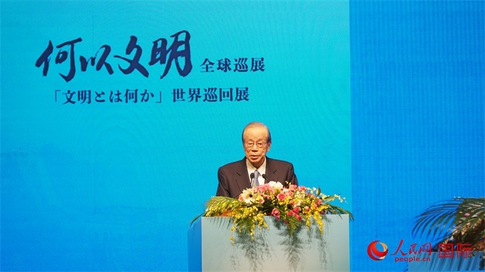 日本前首相福田康夫致辭。人民網(wǎng) 蔣曉辰攝