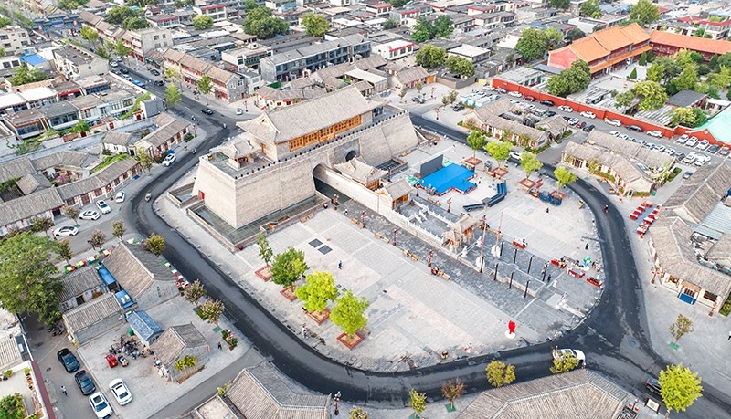 2022年9月8日，航拍河北正定古城陽和樓與正定歷史文化街。