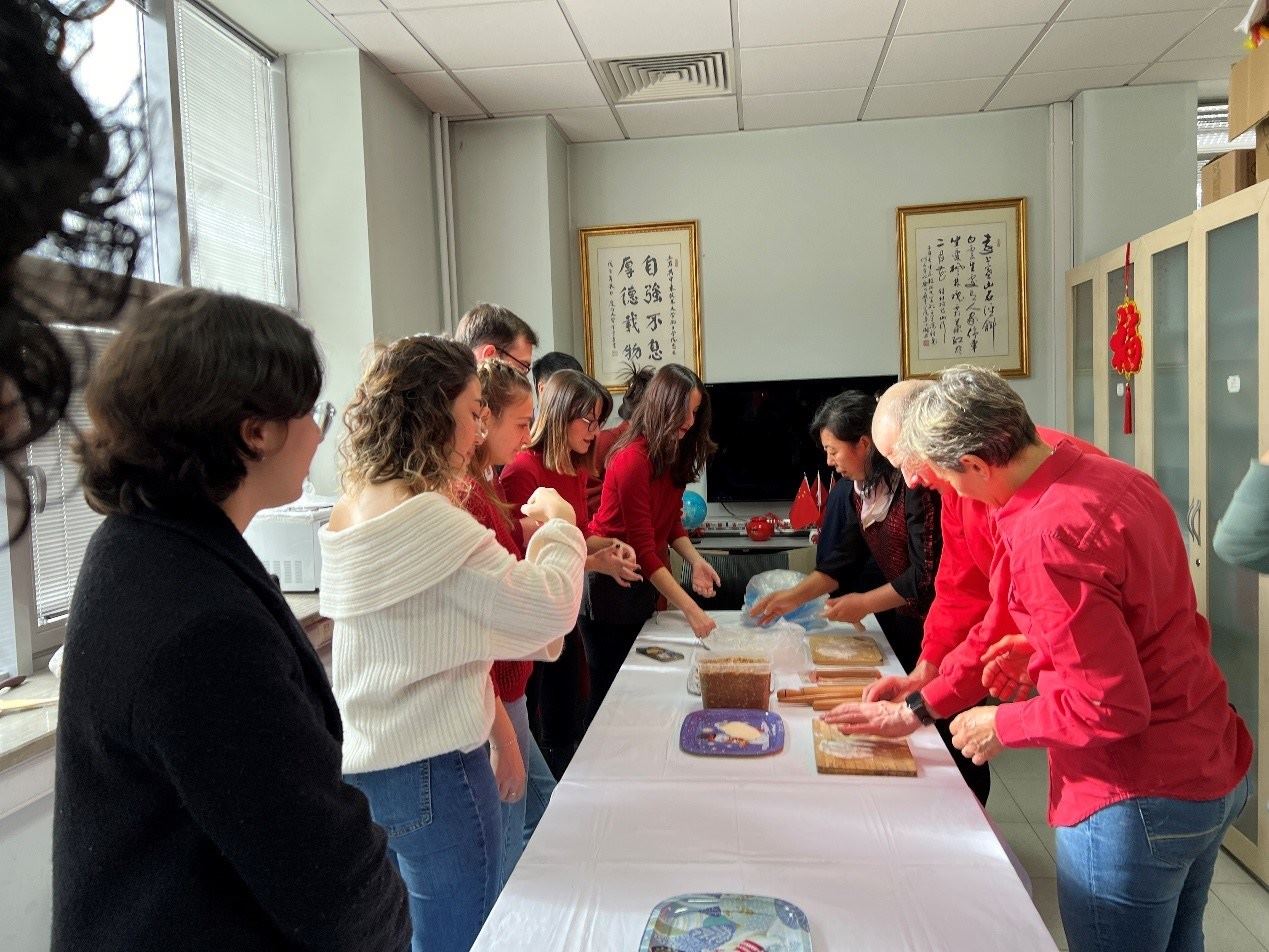 餃子工作坊現(xiàn)場。中東技術大學孔院供圖