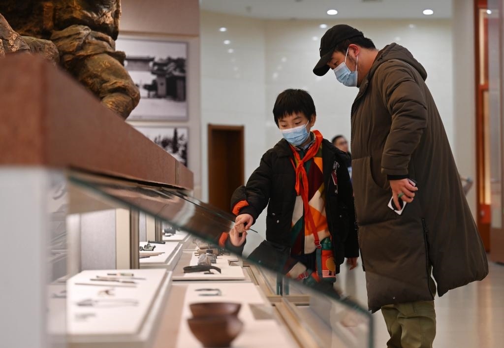 2024年1月29日，市民在平津戰(zhàn)役紀念館參觀。