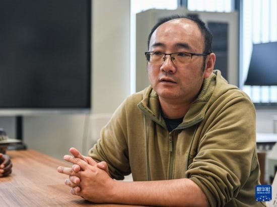 2月15日，在亞的斯亞貝巴的埃塞俄比亞聯(lián)邦職業(yè)技術(shù)培訓(xùn)學(xué)院，魯班工坊中方負責人江絳接受新華社采訪。