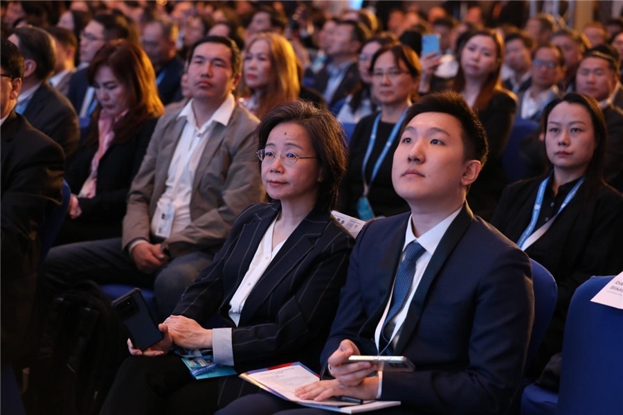 沈敏娟大使出席論壇。蒙政府官網(wǎng)供圖