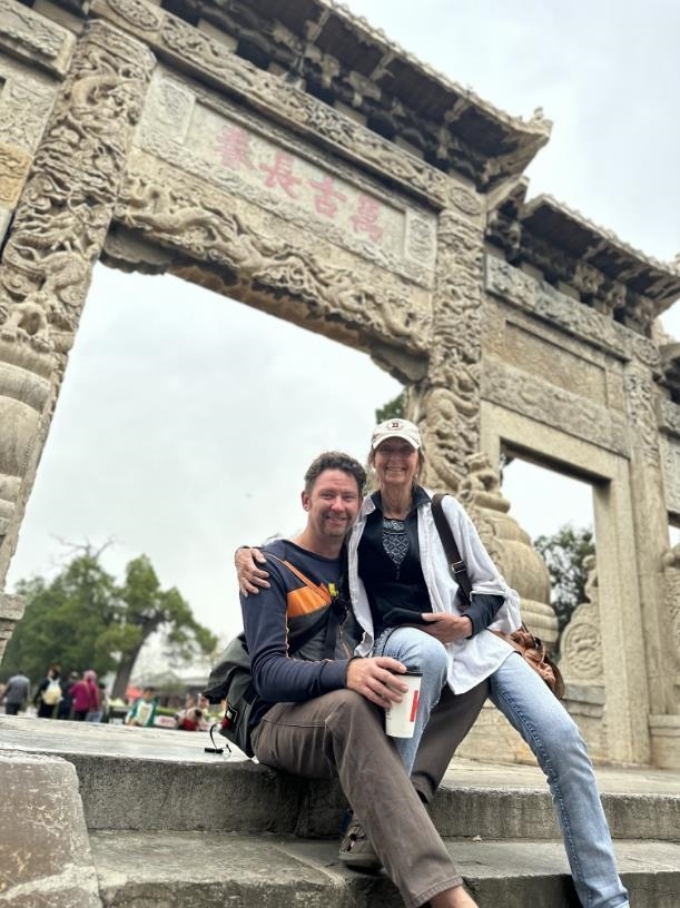 遇見中國丨在華生活二十年的美國人譚嘉煦:想用手搖車走遍中國