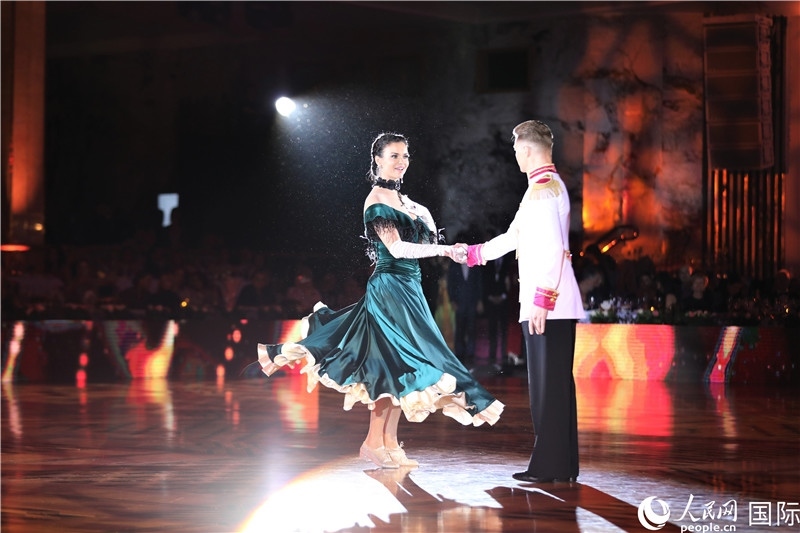 第五屆“克里姆林宮杯”國(guó)標(biāo)舞錦標(biāo)賽現(xiàn)場(chǎng)。于子恒攝