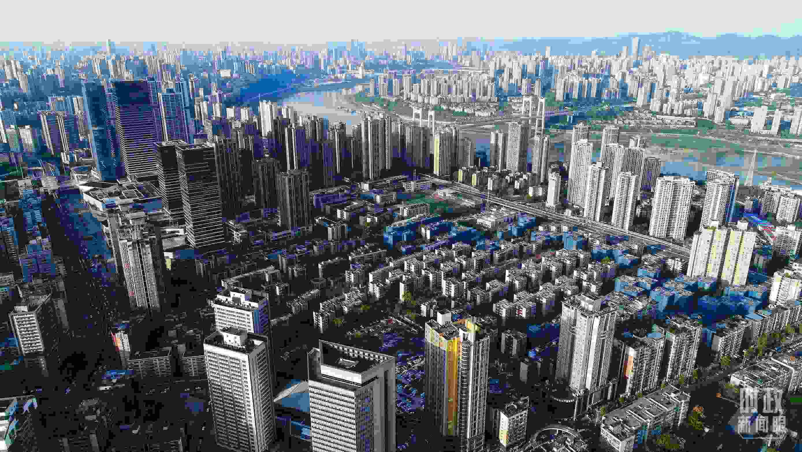 △俯瞰謝家灣街道民主村社區(qū)。（總臺記者謝鵬拍攝）