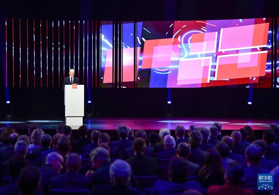 4月21日，挪威首相斯特勒在德國漢諾威工業(yè)博覽會(huì)開幕式上致辭。挪威是今年展會(huì)主賓國。新華社記者 任鵬飛 攝