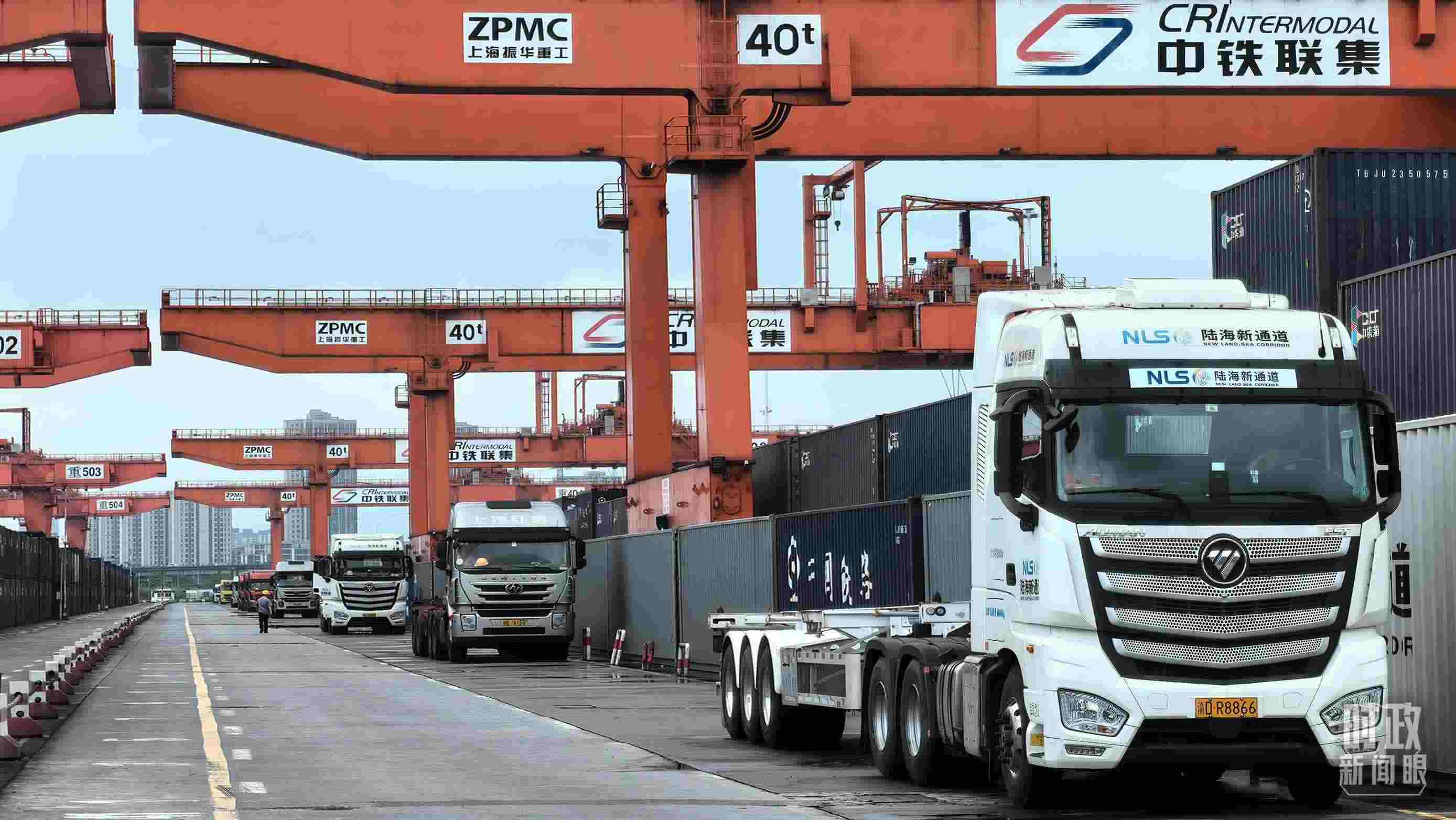 △重慶國際物流樞紐園區(qū)。（總臺央視記者趙化拍攝）