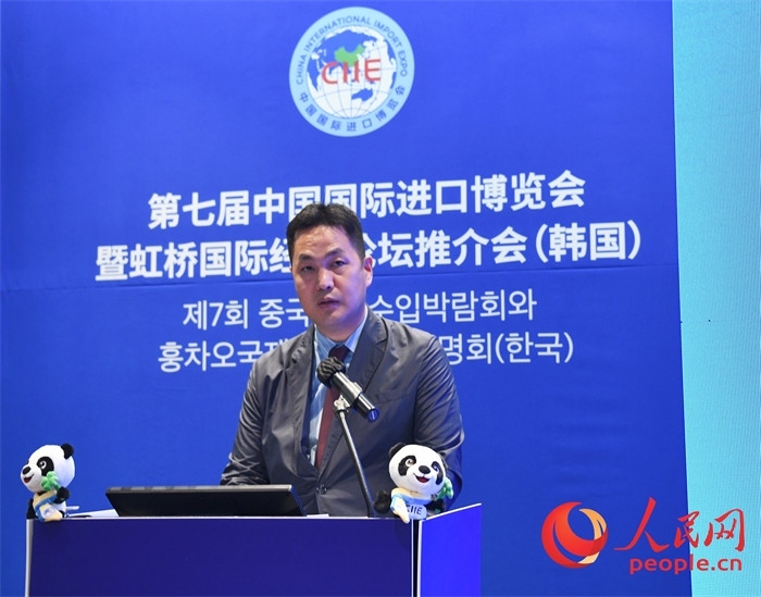 在華韓國(guó)創(chuàng)新中心代表金鐘文發(fā)言。 人民網(wǎng) 程安康攝