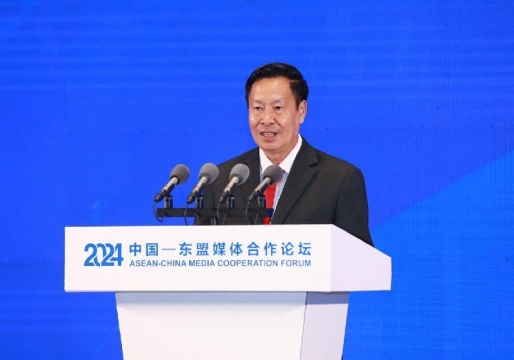 坡西·喬馬尼馮致辭。中國外文局供圖