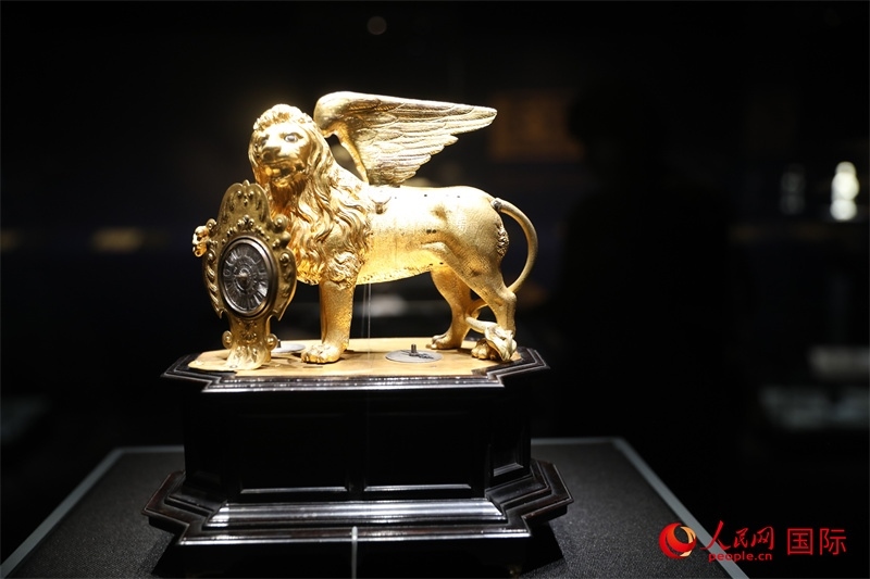 展覽“傳奇之旅：馬可·波羅與絲綢之路上的世界”展品。人民網(wǎng) 殷韜攝