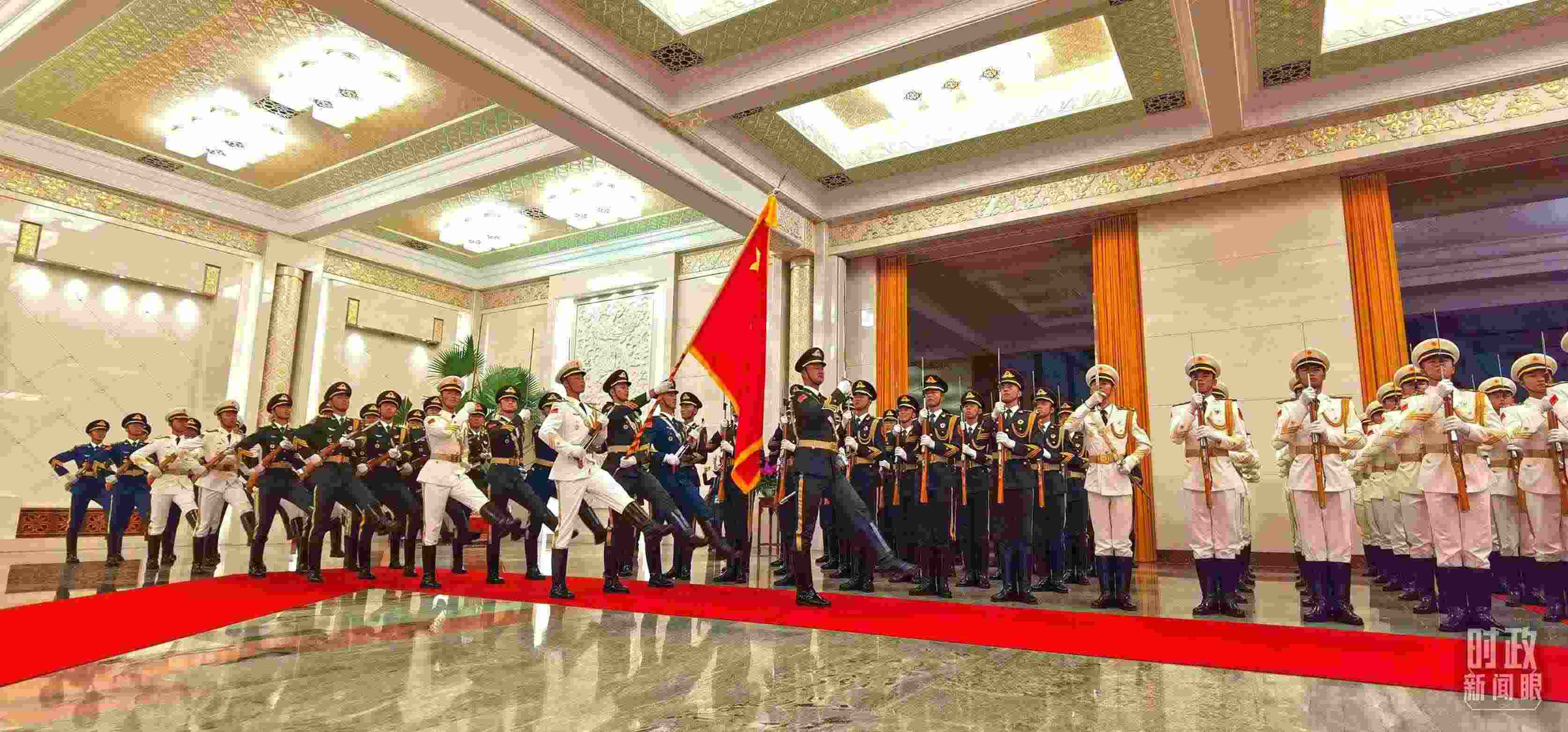 歡迎儀式上的儀仗隊(duì)。（總臺(tái)央視記者郭鴻拍攝）