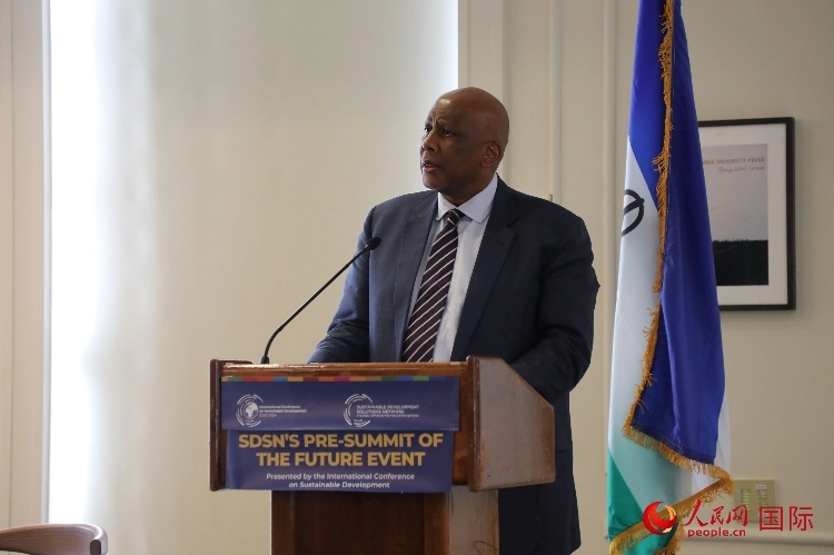 萊索托國王萊齊耶三世出席活動并致辭。人民網記者 李志偉攝