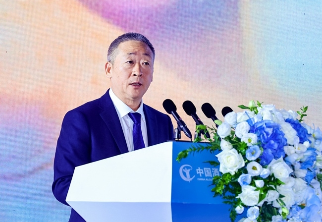 中國(guó)酒業(yè)協(xié)會(huì)理事長(zhǎng)宋書(shū)玉。受訪方供圖