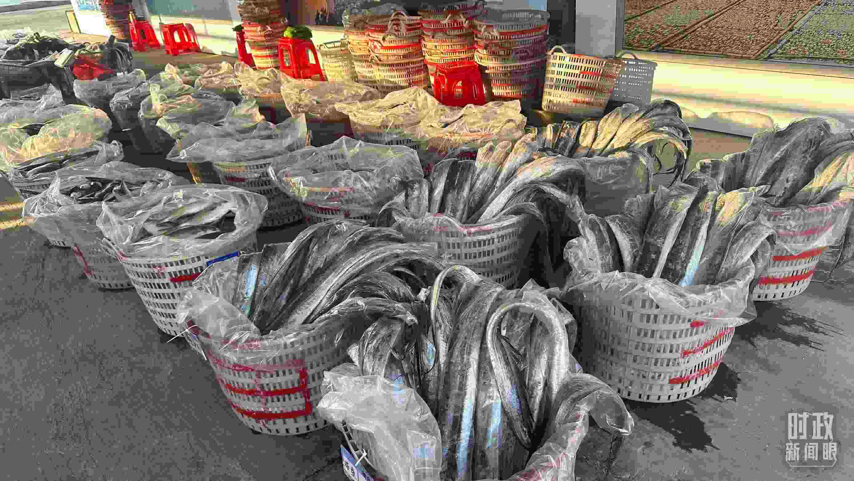 △澳角村的海產(chǎn)品。（總臺央視記者覃思拍攝）