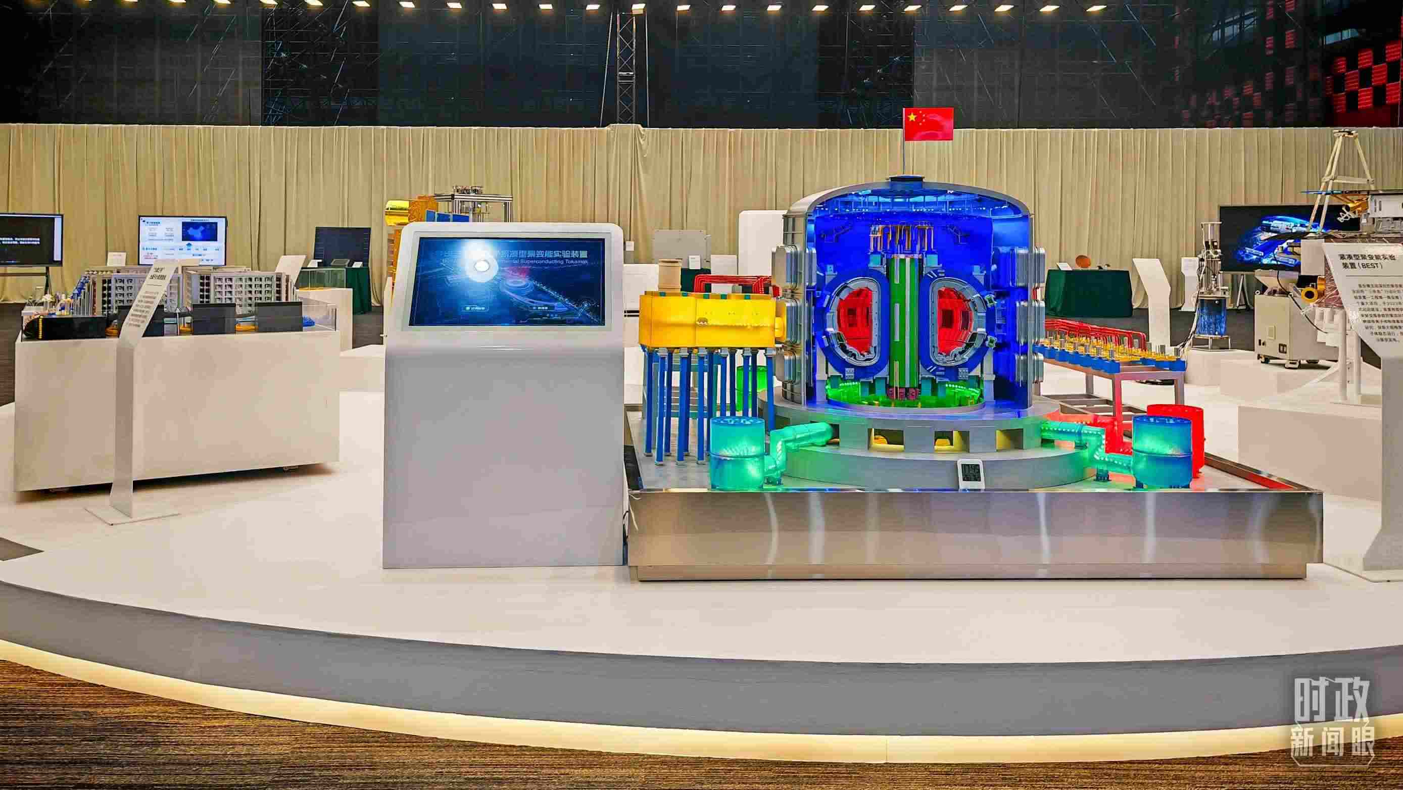 △安徽省重大科技創(chuàng)新成果集中展示的展品。（總臺央視記者周倜拍攝）