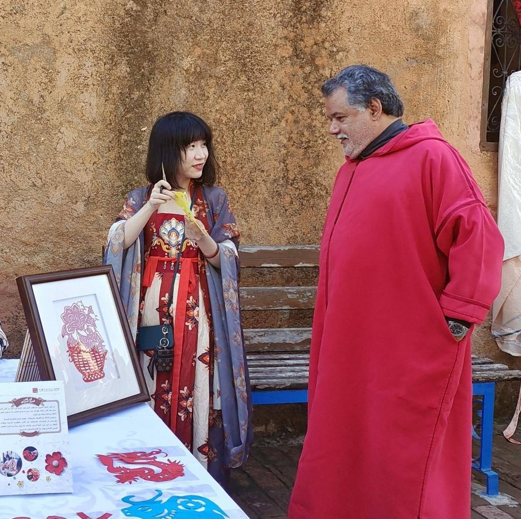 中國文化產(chǎn)品介紹。拉巴特中國文化中心供圖