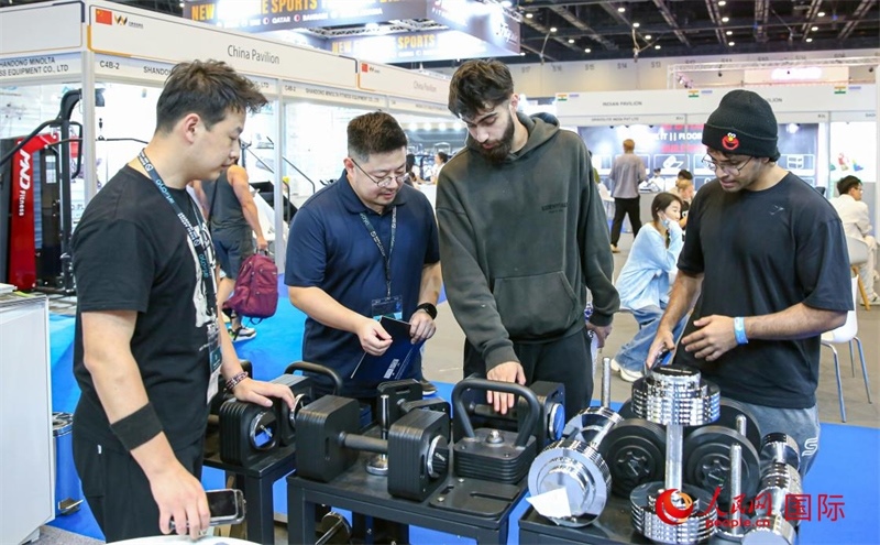 中國(guó)展臺(tái)一角。人民網(wǎng)中東中心分社塔里克·易卜拉欣攝