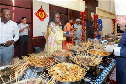 四川麻辣燙也是最愛乍得朋友們青睞的美食。主辦方供圖