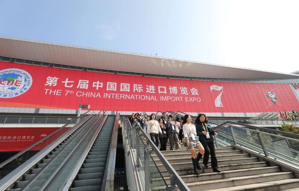 第七屆進(jìn)博會(huì)按年計(jì)意向成交額超八百億美元。