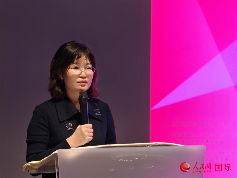 遼寧省文聯(lián)黨組書(shū)記、主席邵玉英致辭。人民網(wǎng)記者 于超凡攝