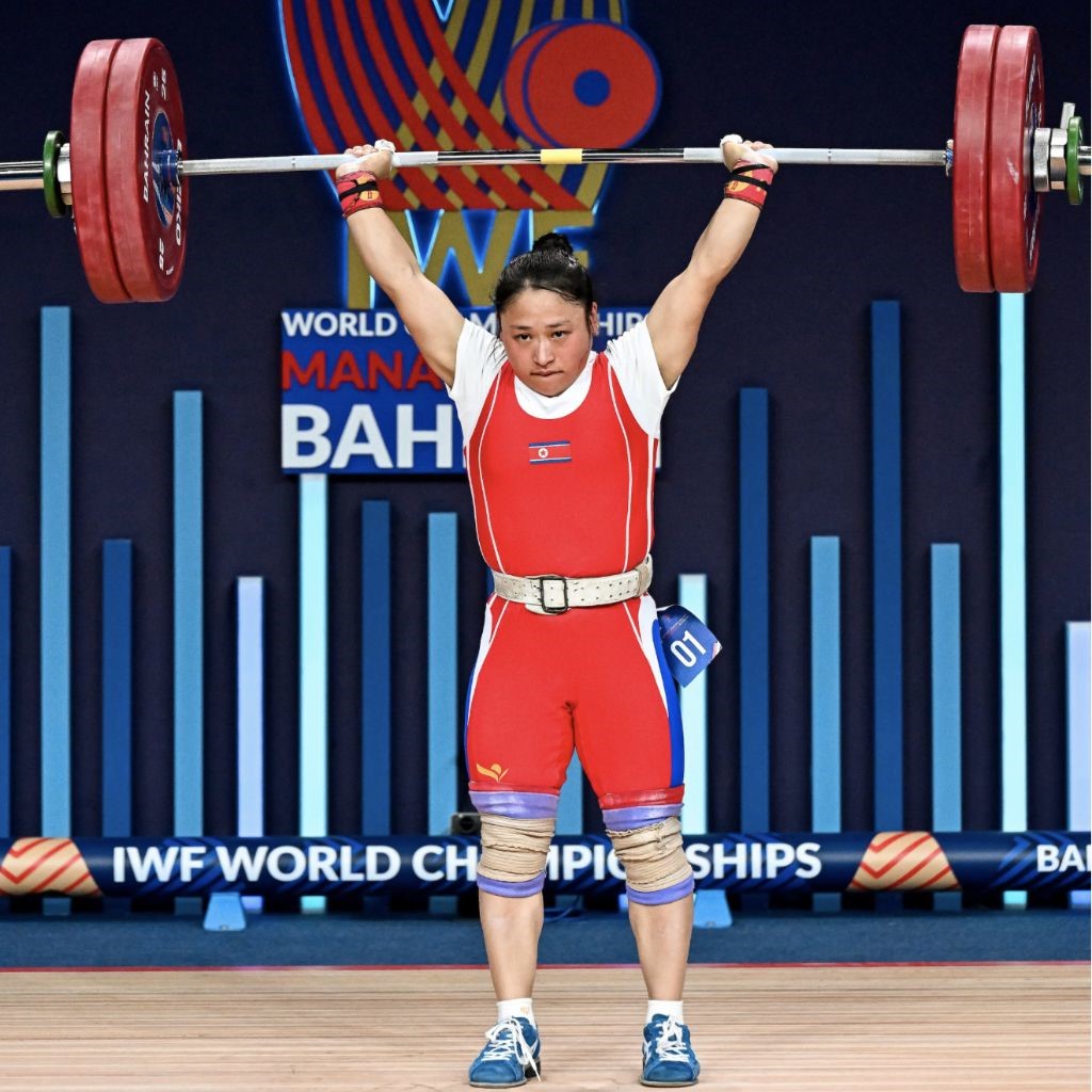 圖為李盛金在比賽中。圖片來源于國際舉重聯合會官網