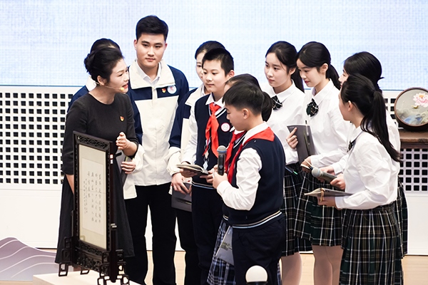 首屆全國“博物館里的大思政課”示范交流活動。學(xué)校供圖