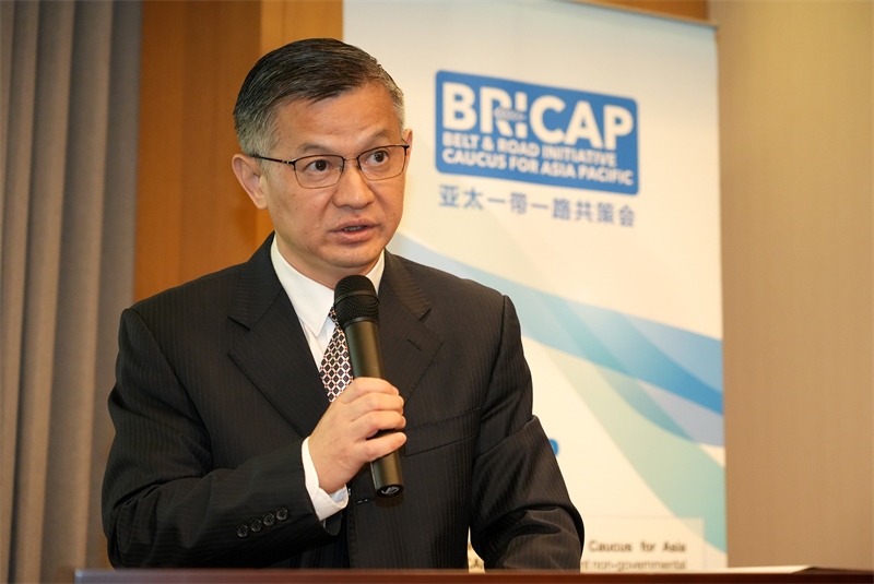 鄭學方作主旨演講。主辦方供圖