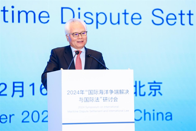 華陽海洋研究中心理事長、中國南海研究院學(xué)術(shù)委員會主席吳士存在開幕式致歡迎辭。華陽海洋研究中心供圖